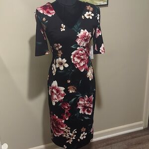 Cocktail dress NWT (leaving shop)